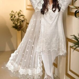 NET EMBRIODRED HAND EMBLISHED